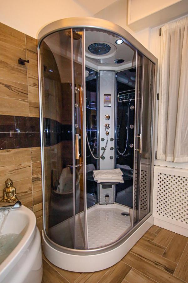 Carpegna 92 Wellness E Appartamento Roma